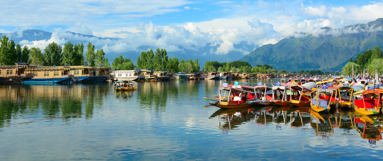Discover the Top 10 Must-Visit Places in Kashmir for Unforgettable Adventures